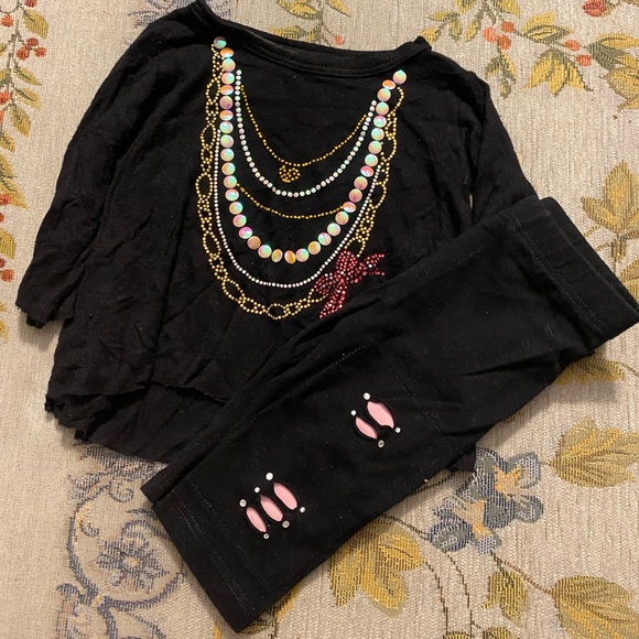 ⭐️HP⭐️Rock-n-Beauty x Random Hearts - Picture 2 of 6